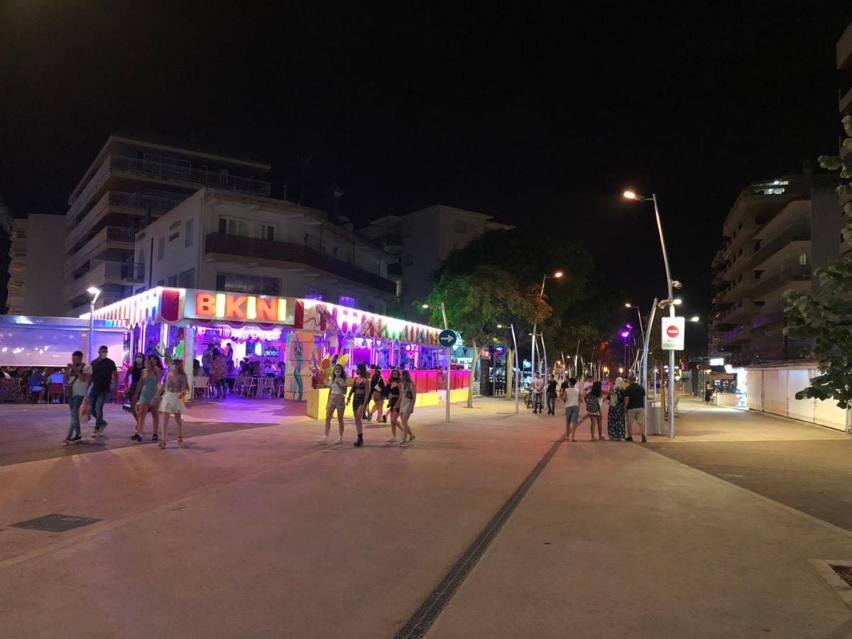 Diplomatic Salou Apartment Bagian luar foto
